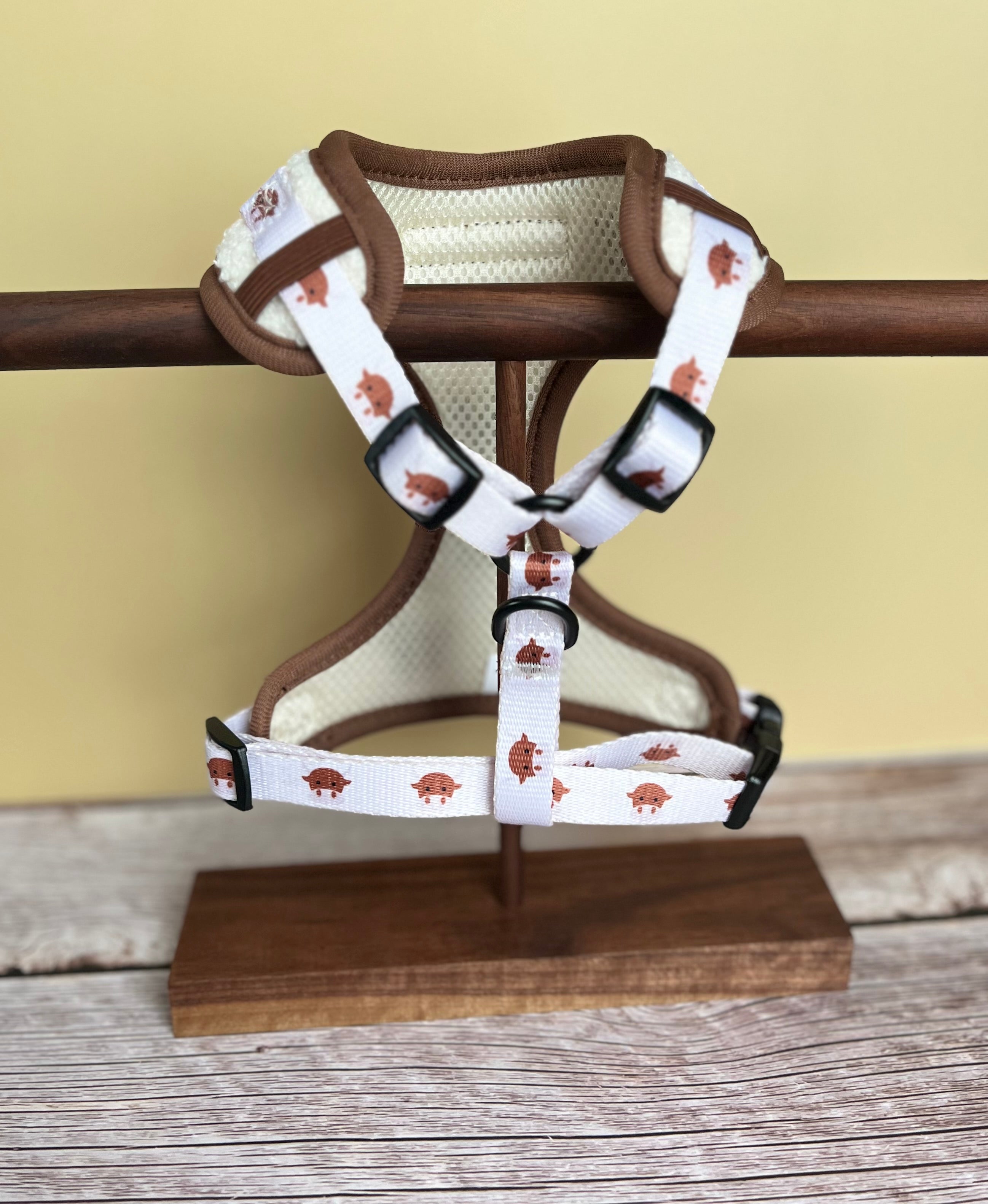 Coco Cow Sherpa Mega Bundle: Harness, Collar, Lead & Poop Bag Holder